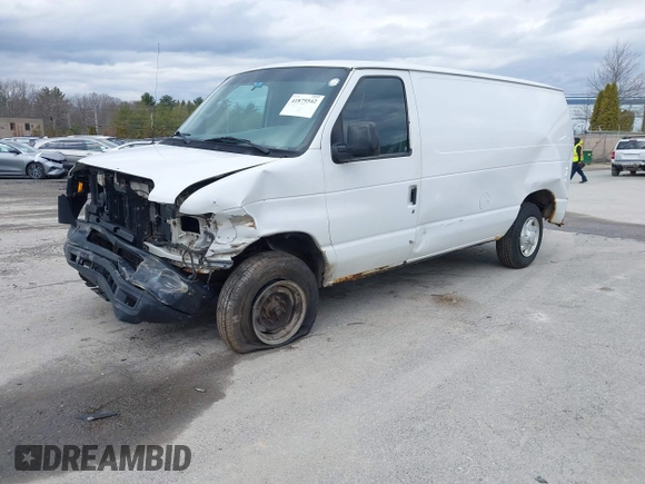 2008 Ford Econoline Cargo Commercial z VIN 1FTNE14WX8DB02132, wystawiony jako IAAI lot #41879542 z przebiegiem 401 784 mil mil oraz . Historia ofert i sprzedaży dostępna na DreamBid. Obrazek 2.