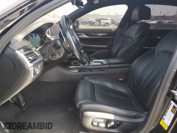 2019 BMW 7 Series 740i with VIN WBA7E2C56KB218225, listed as a Copart auction lot 62496605 with 109,937 mi miles and Clean title. Bid and sale history available at DreamBid. Image 7.