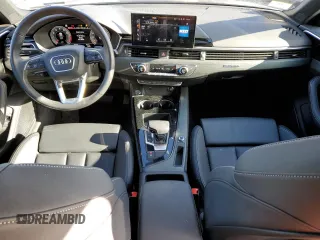 2023 Audi A4 S line Premium Plus z VIN WAUEAAF48PN001846, wystawiony jako Copart lot #48158205 z przebiegiem 29 175 mil mil oraz Szkoda całkowita • Salvage title. Historia ofert i sprzedaży dostępna na DreamBid. Obrazek 8.