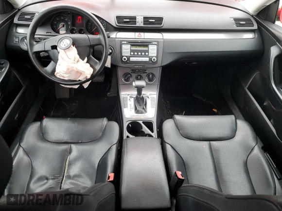 2008 Volkswagen Passat z VIN WVWXK73CX8E238508, wystawiony jako Copart lot #45810975 z przebiegiem 199 870 mil mil oraz Szkoda całkowita • Salvage title. Historia ofert i sprzedaży dostępna na DreamBid. Obrazek 8.