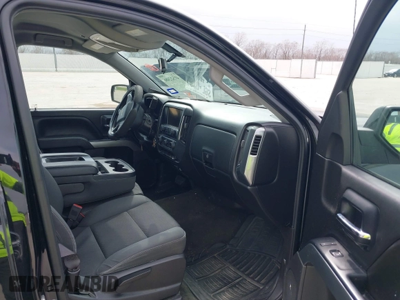 2014 Chevrolet Silverado 1500 LT with VIN 3GCPCREC3EG368897, listed as a IAAI auction lot 41522486 with 217,140 mi miles. Bid and sale history available at carsss.com. Image 5.