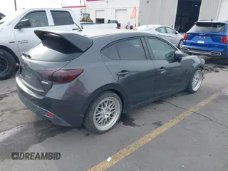 2014 Mazda 3 i Sport with VIN JM1BM1K72E1186770, listed as a IAAI auction lot 40926275 with 146,490 mi miles and . Bid and sale history available at carsss.com. Image 4.