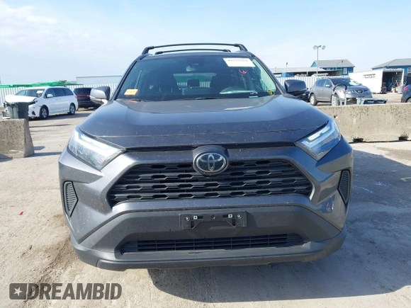 2023 Toyota RAV4 XLE with VIN 2T3P1RFV7PC369416, listed as a IAAI auction lot 41575255 with 25,825 mi miles. Bid and sale history available at carsss.com. Image 12.