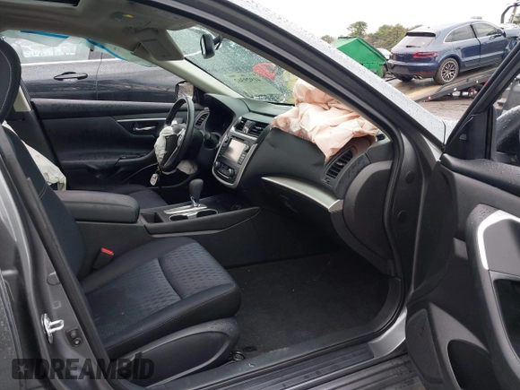 2016 Nissan Altima S with VIN 1N4AL3AP6GC160715, listed as a IAAI auction lot 41929362 with 50,064 mi miles and . Bid and sale history available at DreamBid. Image 5.