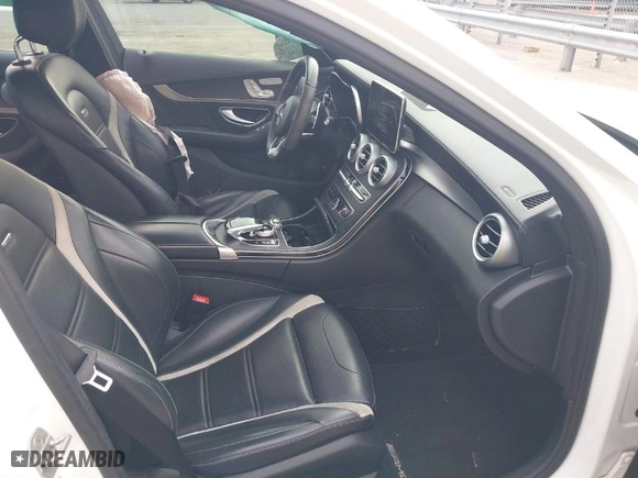 2016 Mercedes-Benz C-Class AMG C 63 S with VIN 55SWF8HBXGU105653, listed as a IAAI auction lot 41779475 with 86,533 mi miles. Bid and sale history available at carsss.com. Image 5.