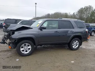 2020 Toyota 4Runner SR5 with VIN JTEBU5JR9L5781319, listed as a IAAI auction lot 41421134 with 133,245 mi miles. Bid and sale history available at carsss.com. Image 15.