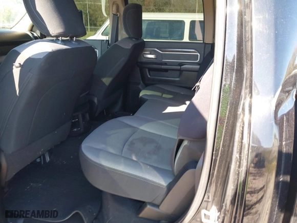 2020 Ram 2500 Big Horn with VIN 3C6UR5DL3LG159756, listed as a IAAI auction lot 41672866 with 89,417 mi miles. Bid and sale history available at carsss.com. Image 8.
