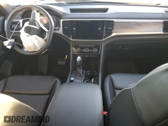 2022 Volkswagen Atlas SE with VIN 1V2KC2CA4NC228197, listed as a Copart auction lot 81079604 with 18,780 mi miles and Salvage title. Bid and sale history available at DreamBid. Image 8.