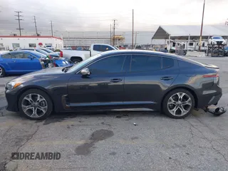 2020 Kia Stinger GT-Line with VIN KNAE15LA1L6086826, listed as a IAAI auction lot 41599914 with 133,493 mi miles. Bid and sale history available at carsss.com. Image 14.