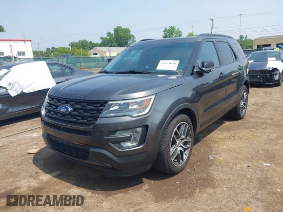 2017 Ford Explorer Sport z VIN 1FM5K8GT7HGB59563, wystawiony jako IAAI lot #42491656 z przebiegiem 90 622 mil mil oraz . Historia ofert i sprzedaży dostępna na DreamBid. Obrazek 12.