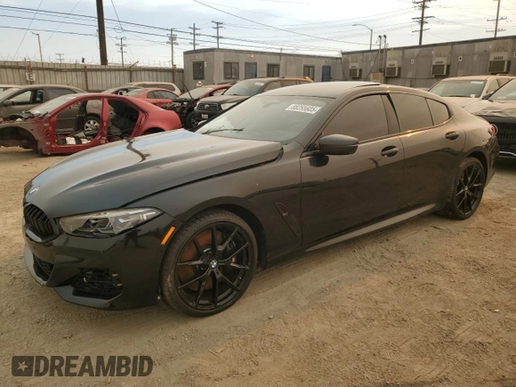 2022 BMW 8 Series M850i with VIN WBAGV8C02NCK08667, listed as a Copart auction lot 88255605 with 22,737 mi miles and Salvage title. Bid and sale history available at DreamBid. Image 1.