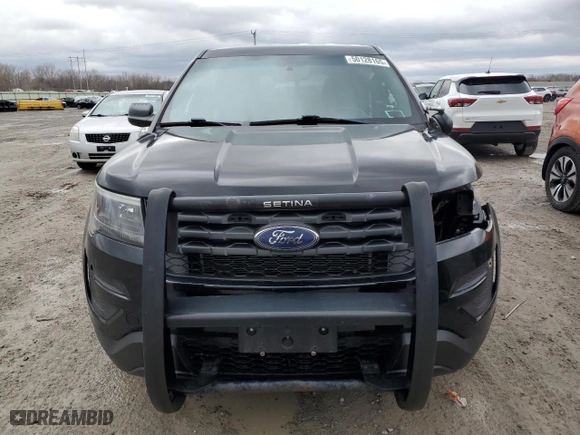 2018 Ford Police Interceptor Utility with VIN 1FM5K8AR4JGC75175, listed as a Copart auction lot 50128165 with 157,904 mi miles and Salvage Title. Bid and sale history available at carsss.com. Image 5.