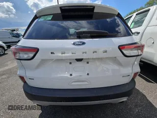 2020 Ford Escape SE with VIN 1FMCU9G64LUB14821, listed as a IAAI auction lot 42729132 with 47,103 mi miles and . Bid and sale history available at DreamBid. Image 3.