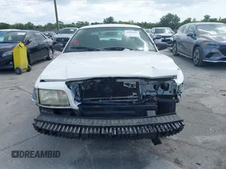 2010 Ford Police Interceptor с VIN 2FABP7BV8AX146371, выставлен на аукционе IAAI как лот 42395481 с пробегом Не указан миль и . История ставок и продаж доступна на DreamBid. Изображение 13.