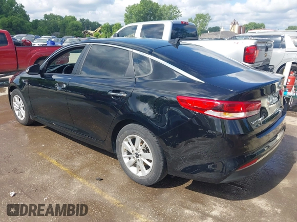 2017 Kia Optima LX z VIN 5XXGT4L35HG152515, wystawiony jako IAAI lot #42366917 z przebiegiem 102 256 mil mil oraz . Historia ofert i sprzedaży dostępna na DreamBid. Obrazek 3.