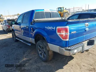2011 Ford F-150 XLT with VIN 1FTFW1ET1BFC56942, listed as a IAAI auction lot 40717244 with 122,981 mi miles. Bid and sale history available at carsss.com. Image 3.