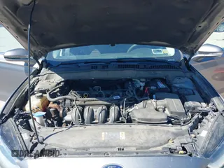 2013 Ford Fusion SE with VIN 3FA6P0H71DR364169, listed as a IAAI auction lot 42167658 with 196,073 mi miles. Bid and sale history available at carsss.com. Image 10.