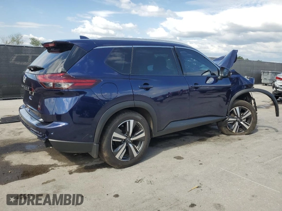 2025 Nissan Rogue SL with VIN JN8BT3CA5SW000117, listed as a Copart auction lot 52555965 with 6,216 mi miles and Non Repairable. Bid and sale history available at carsss.com. Image 3.