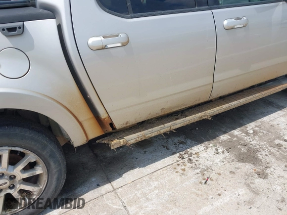 2007 Ford Explorer Sport Trac Limited с VIN 1FMEU53877UA13562, выставлен на аукционе IAAI как лот 42796600 с пробегом 221 779 миль миль и . История ставок и продаж доступна на DreamBid. Изображение 6.