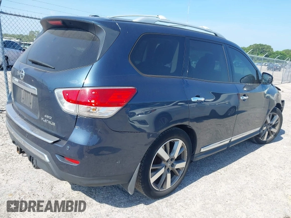 2014 Nissan Pathfinder S z VIN 5N1AR2MMXEC691638, wystawiony jako IAAI lot #42294429 z przebiegiem 155 019 mil mil oraz . Historia ofert i sprzedaży dostępna na DreamBid. Obrazek 4.