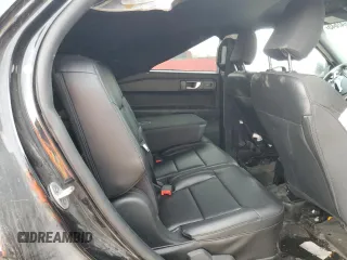 2022 Ford Police Interceptor Utility z VIN 1FM5K8AB2NGA58118, wystawiony jako Copart lot #54846645 z przebiegiem Nie podano mil oraz Szkody całkowita. Historia ofert i sprzedaży dostępna na DreamBid. Obrazek 10.