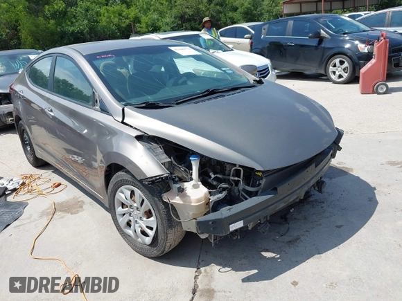 2016 Hyundai Elantra SE z VIN 5NPDH4AE9GH793064, wystawiony jako IAAI lot #42506773 z przebiegiem 112 082 mil mil oraz . Historia ofert i sprzedaży dostępna na DreamBid. Obrazek 1.
