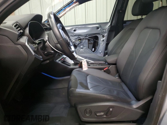 2022 Audi Q3 Premium Plus z VIN WA1BUCF30N1130534, wystawiony jako Copart lot #79628984 z przebiegiem 16 388 mil mil oraz Szkoda całkowita • Salvage title. Historia ofert i sprzedaży dostępna na DreamBid. Obrazek 7.