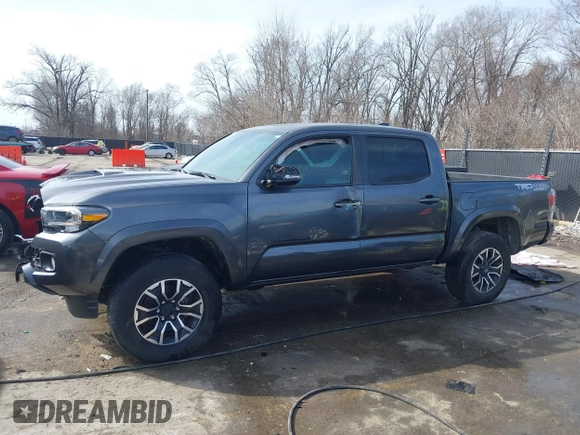 2021 Toyota Tacoma SR z VIN 3TMCZ5AN0MM392247, wystawiony jako IAAI lot #41645989 z przebiegiem 48 029 mil mil oraz . Historia ofert i sprzedaży dostępna na DreamBid. Obrazek 15.