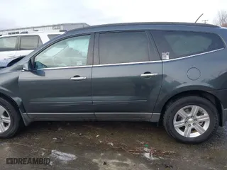 2011 Chevrolet Traverse LT w/1LT with VIN 1GNKVGED9BJ121001, listed as a IAAI auction lot 41501623 with 88,452 mi miles. Bid and sale history available at carsss.com. Image 14.