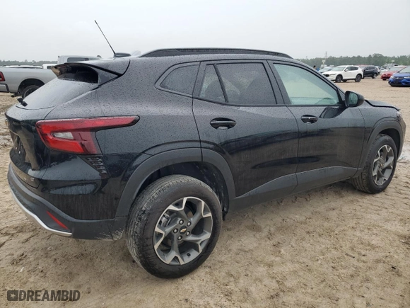 2025 Chevrolet Trax LT with VIN KL77LHEP9SC102793, listed as a Copart auction lot 54442205 with 3,730 mi miles and Salvage Title. Bid and sale history available at carsss.com. Image 3.