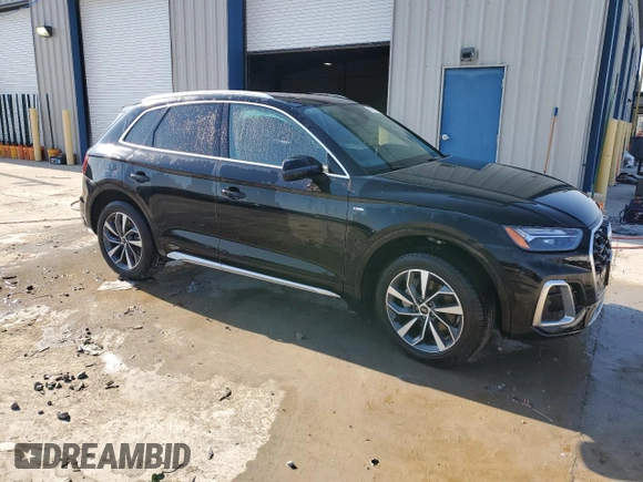 2023 Audi Q5 S line Premium Plus z VIN WA1EAAFY9P2018513, wystawiony jako Copart lot #47576785 z przebiegiem 44 580 mil mil oraz Szkody całkowita. Historia ofert i sprzedaży dostępna na DreamBid. Obrazek 4.