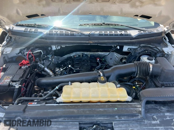 2018 Ford F-150 XL with VIN 1FTFW1EG1JKF37681, listed as a Copart auction lot 61414165 with 152,835 mi miles and Clean title. Bid and sale history available at DreamBid. Image 7.