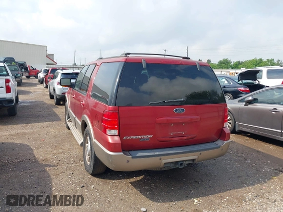 2004 Ford Expedition Eddie Bauer with VIN 1FMPU17L14LA31265, listed as a IAAI auction lot 42124544 with 1 mi miles. Bid and sale history available at carsss.com. Image 3.