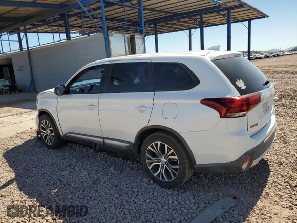 2018 Mitsubishi Outlander ES with VIN JA4AD2A36JZ021942, listed as a Copart auction lot 62025915 with 92,995 mi miles and Salvage title. Bid and sale history available at DreamBid. Image 2.