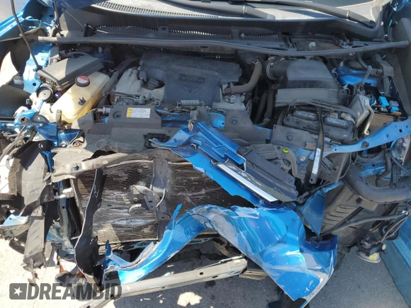 2016 Toyota RAV4 XLE with VIN JTMRFREV2GJ058808, listed as a Copart auction lot 61449135 with 73,985 mi miles and Salvage title. Bid and sale history available at DreamBid. Image 12.