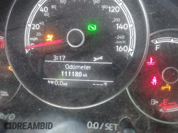 2019 Volkswagen Beetle S с VIN 3VWFD7AT1KM703684, выставлен на аукционе IAAI как лот 41571691 с пробегом 111 180 миль миль и . История ставок и продаж доступна на DreamBid. Изображение 16.