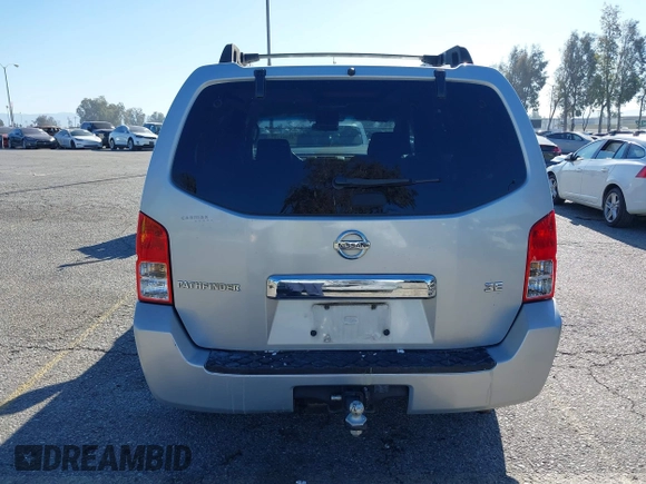 2006 Nissan Pathfinder SE z VIN 5N1AR18U36C631965, wystawiony jako IAAI lot #41861397 z przebiegiem 230 483 mil mil oraz . Historia ofert i sprzedaży dostępna na DreamBid. Obrazek 17.