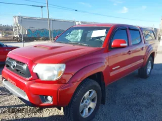 2014 Toyota Tacoma with VIN 5TFLU4EN5EX084179, listed as a IAAI auction lot 41398902 with 93,890 mi miles. Bid and sale history available at carsss.com. Image 19.