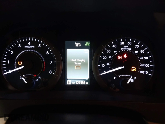 2019 Toyota Sienna XLE Auto Access Seat with VIN 5TDYZ3DC9KS011402, listed as a IAAI auction lot 41597111 with 127,466 mi miles. Bid and sale history available at carsss.com. Image 7.