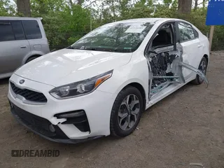 2020 Kia Forte LXS z VIN 3KPF24ADXLE241539, wystawiony jako IAAI lot #42224285 z przebiegiem 115 291 mil mil oraz . Historia ofert i sprzedaży dostępna na DreamBid. Obrazek 6.