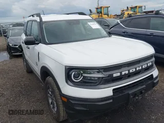 2024 Ford Bronco Sport Big Bend z VIN 3FMCR9B62RRE11501, wystawiony jako IAAI lot #42480950 z przebiegiem 33 052 mil mil oraz . Historia ofert i sprzedaży dostępna na DreamBid. Obrazek 1.