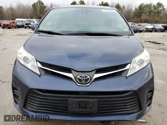 2018 Toyota Sienna LE Auto Access Seat with VIN 5TDKZ3DCXJS916879, listed as a Copart auction lot 44722805 with 79,076 mi miles and Salvage Title. Bid and sale history available at carsss.com. Image 5.