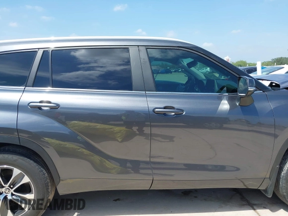 2023 Toyota Highlander L with VIN 5TDKDRAH7PS007332, listed as a IAAI auction lot 42392250 with 51,943 mi miles and . Bid and sale history available at DreamBid. Image 13.