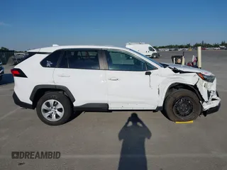 2023 Toyota RAV4 LE z VIN 2T3G1RFV0PC327864, wystawiony jako IAAI lot #42465650 z przebiegiem 36 006 mil mil oraz . Historia ofert i sprzedaży dostępna na DreamBid. Obrazek 13.