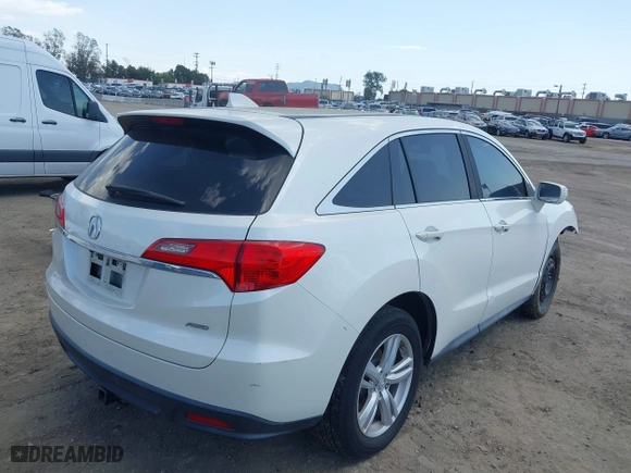 2013 Acura RDX Tech Pkg with VIN 5J8TB4H55DL005103, listed as a IAAI auction lot 41976789 with 161,140 mi miles. Bid and sale history available at carsss.com. Image 4.