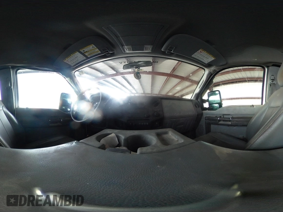2013 Ford F-250 XL with VIN 1FT7X2BT8DEA72909, listed as a IAAI auction lot 40424932 with 392,409 mi miles and . Bid and sale history available at DreamBid. Image 19.