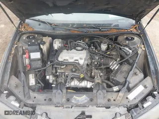 2004 Chevrolet Impala with VIN 2G1WF52EX49270470, listed as a IAAI auction lot 41943278 with 186,202 mi miles. Bid and sale history available at carsss.com. Image 10.