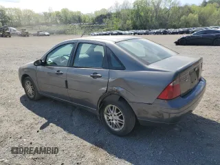 2007 Ford Focus S z VIN 1FAHP34N57W145697, wystawiony jako Copart lot #55335235 z przebiegiem 228 416 mil mil oraz Nie do naprawy • Non repairable. Historia ofert i sprzedaży dostępna na DreamBid. Obrazek 2.