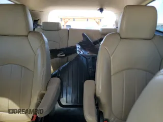 2012 Chevrolet Traverse LTZ z VIN 1GNKVLEDXCJ157466, wystawiony jako Copart lot #56336585 z przebiegiem 207 105 mil mil oraz Szkoda całkowita • Salvage title. Historia ofert i sprzedaży dostępna na DreamBid. Obrazek 10.