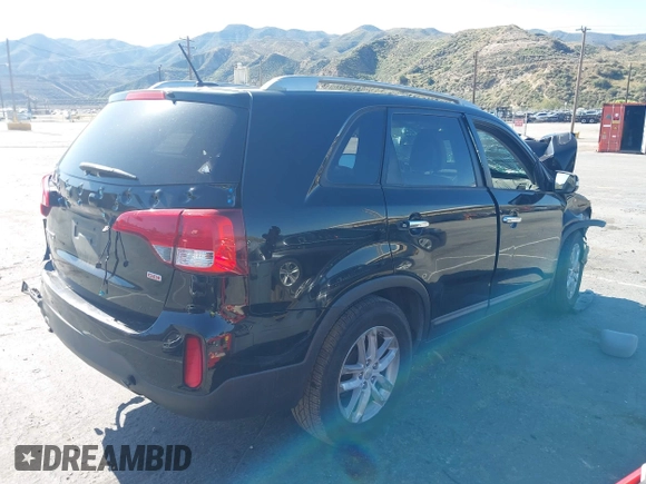 2014 Kia Sorento LX с VIN 5XYKT3A62EG455941, выставлен на аукционе IAAI как лот 42138589 с пробегом Не указан миль и . История ставок и продаж доступна на DreamBid. Изображение 4.